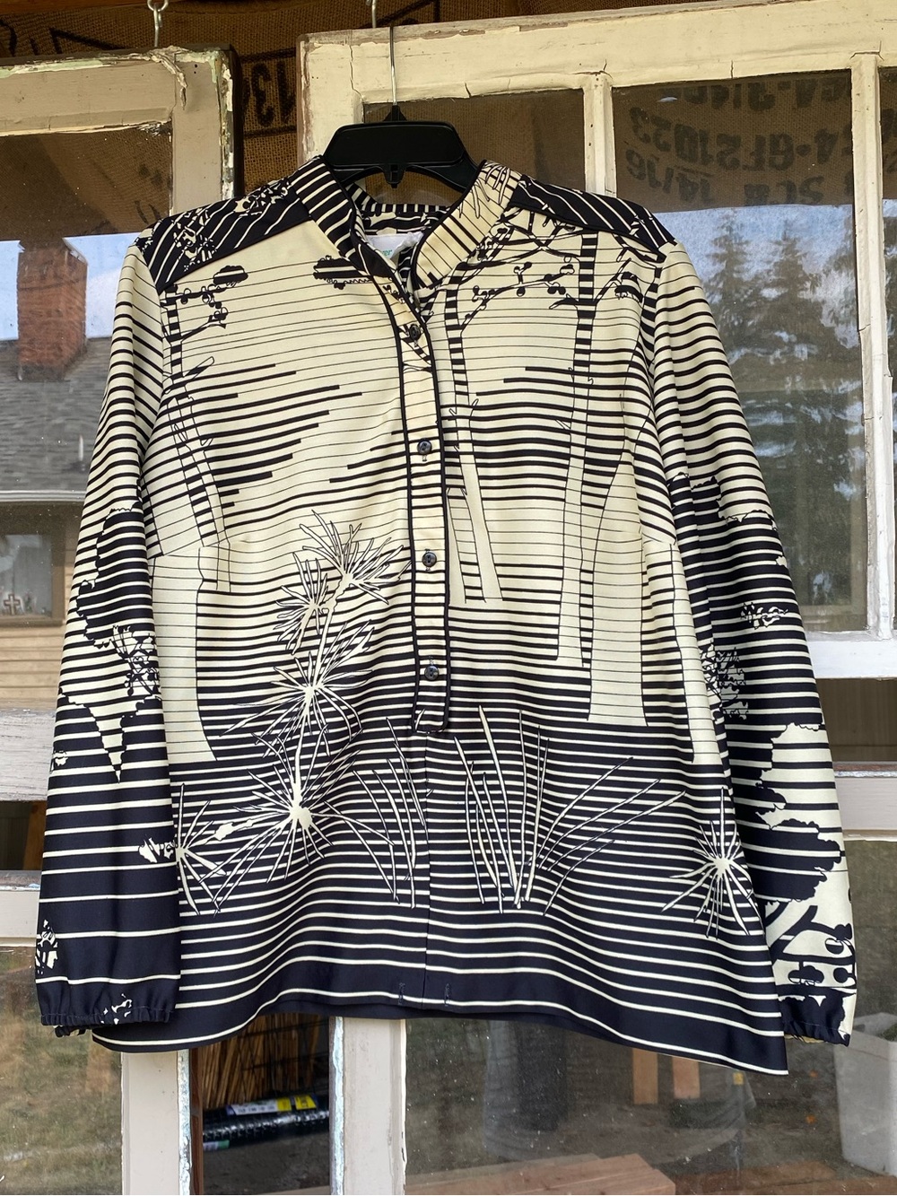 True vintage blouse amazing graphic print XL